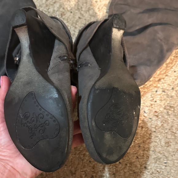 Naughty Monkey Charcoal Over the Knee Boots - Picture 3 of 3